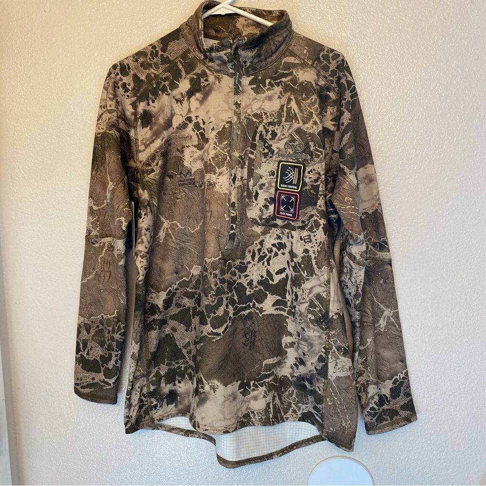 Realtree Scent Control WAV3X 1/4 zip Microban Long Sleeve pullover camo mens -M